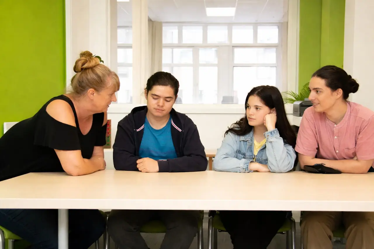 A young person working with a mentor in a YoungEducation alternative provision session
